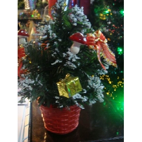 Wholesale Miniascape christmas tree with mashroom and gifts ornaments holiday presents 9bnn28