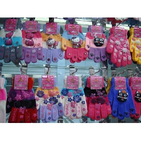 Wholesale Mixed Model Designs Girl Winter Gloves 98ll17
