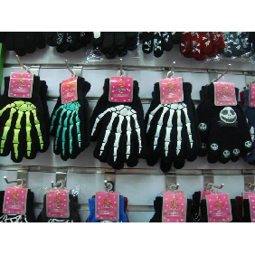Wholesale Skull Design Knitted Acrylic Gloves 98ll23