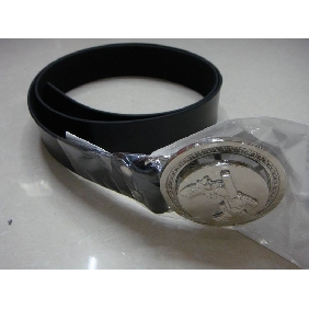 Wholesale Popular gun buckle design men's pu leather belt 9bqn31