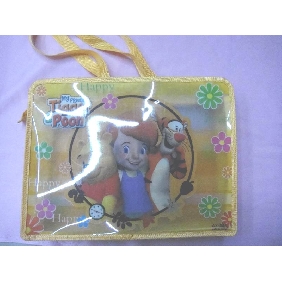 Wholesale Lovely waterproof cartoon portable hand bags Duola picture type 9c5n13