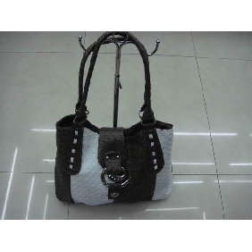 Wholesale 2010 Fashion black and white PU leather fresh women's handbags 9c8n02