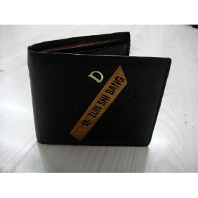 Wholesale 2010 Dramatic Latest New Fashion Men's wallet