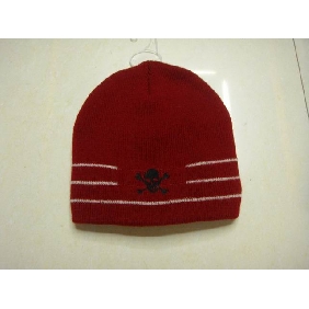 Wholesale Acrylic Hats And Caps With Black Skull Warm Knitting Winter Hats