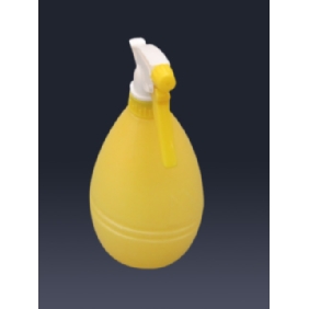 Wholesale yellow classic plastic garden sprinkling can, watering pot