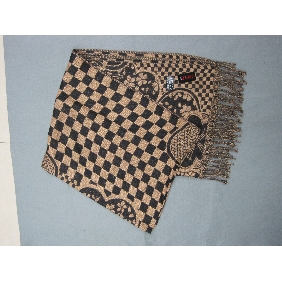 Fashion Knitting Scarf