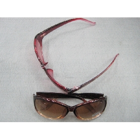 Wholesale Beautiful Lady's Accessories Popular Fashion Plastic Frame Lady's glasses