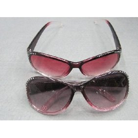 Wholesale Popular Fashion Diamond Frame Lady's Sunglasses Perfect For Gift 6011