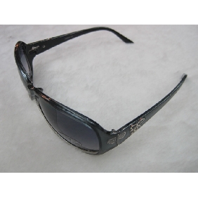 Wholesale Fashion Lady's Resin Lenses Plastic Frame With Metal Lipping Anti-scar Sunglasses 8115