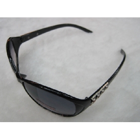 Wholesale Trendy Lady's Resin Lenses Plastic Frame Anti-scar Sunglasses 033