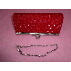 Wholesale Red Stylish Bright Leather Steel-rimmed Removable Metal Chain Lady's Handbag