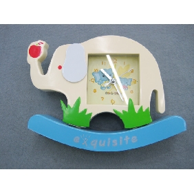 Wholesale 2010 Promotional newly decorative elephant shape vivid color high quality plastic electronic mini alarm clock