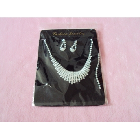 Wholesale Shinging Oblong Pendant Alloy Enchased Evening Dress Jewelry Set