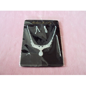 Wholesale Wonderful Gift Novel Design Shining Oblong Pendant Crystal Diamond Jewelry Set