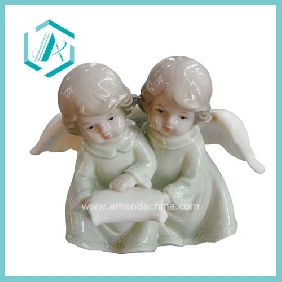Wholesale Divine Angel Figurine for Religious Holiday Gift Made of Pottery