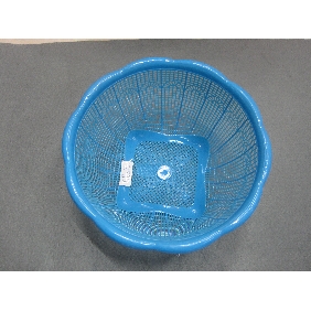 Wholesale round light blue Vegetable Plastic Basket with small holes