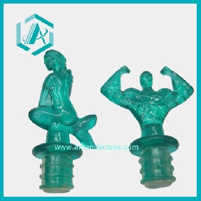 Wholesale Unique Use Plastic Green Column  Bottle Stopper With Human  Shape Grip