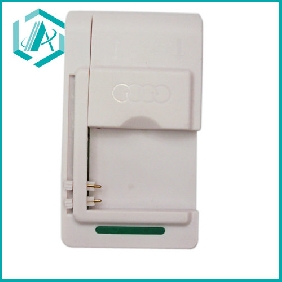 Wholesale White Multi Universal wireless Mobile Phone Battery Charger