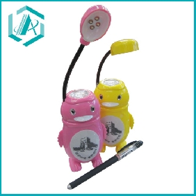 Wholesale Lovely Flexible Penguin Shape Desk Light Desk Lamp LED Light