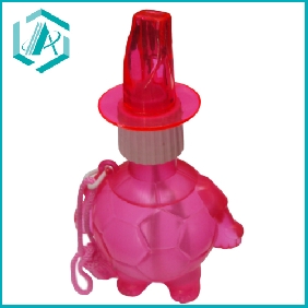 Wholesale 2010 fashion Football man Bubble blowing toy kids bubble blower buble gun