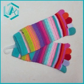 Wholesale Wholesale 2010 newest children toe socks