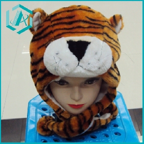 Wholesale 100% plush winter hats, animal hats, scarf hats, stock cap