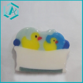 Wholesale Two little duck design lovely fruit glycerine soap in promotion
