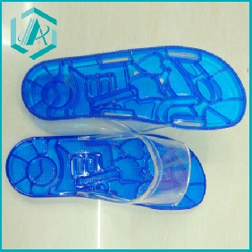 Wholesale 2010 fashion plastic PVC massage slippers with fashion colours and design