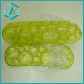 Wholesale 2010 fashion plastic PVC massage slippers with fashion colours and design