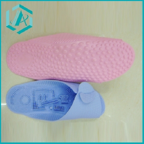Wholesale New fashion women PVC massage slippers with new design nice colours