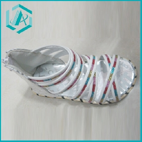 Wholesale 2011 most fashion kids of girl's lovely sandal, many small beautiful lines