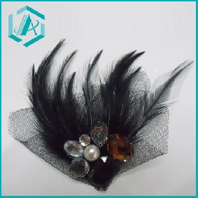 Wholesale Acrylic diamond and chicken feather black brooch
