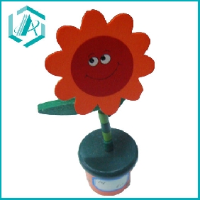 Wholesale Sun flower with smiling face, 2010 newest push up toys and flowers
