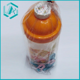 Wholesale durable yellow lid plastic drinking bottle plastic cup