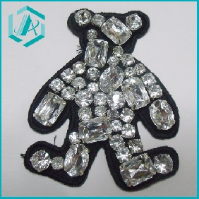 Fashionable human shape transparent crystal brooch