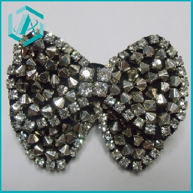 New bowknot shape crystal diamond brooch