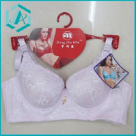 Wholesale Padded style lady's bra with three-breasted, Breathable and wears