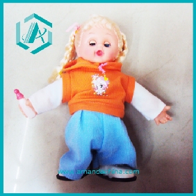 Wholesale little girl design musical walking doll with 3 batteries