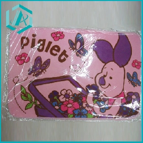 Wholesale piglet purple and pink cartoon favour mat