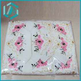 Wholesale elegant refined pink flowers white table cloth