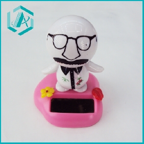 Wholesale full beard white doctor figure with pink pedestal solar wiggler