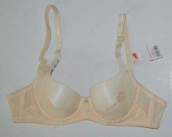 Wholesale Convertible beige color amanda's brand winter bra
