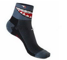 Wholesale 2011 Super hot shark fashionable design cotton socks