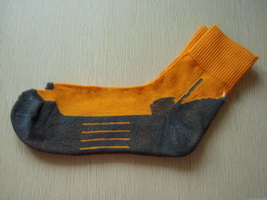 Wholesale Ergonomic design nice Youth sports socks