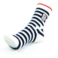 Wholesale yarn dyed fashionable Man stripped 100% cotton sock