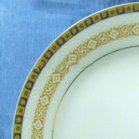 Wholesale resteraunt porcelain gold round dinnerware sets