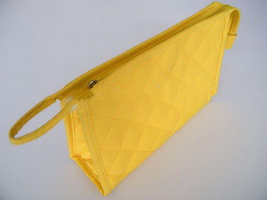 Wholesale bright yellow color square shape cosmetic makeup beauty bag