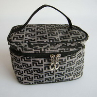 Wholesale excellent quality cosmetic makeup bag for lady