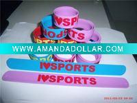 Wholesale OEM silicone slap bracelet with epoxy logo