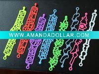 Wholesale 2011 newest pretty hollow silicone bracelet